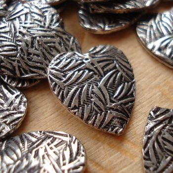 FLAT PATTERNED HEART